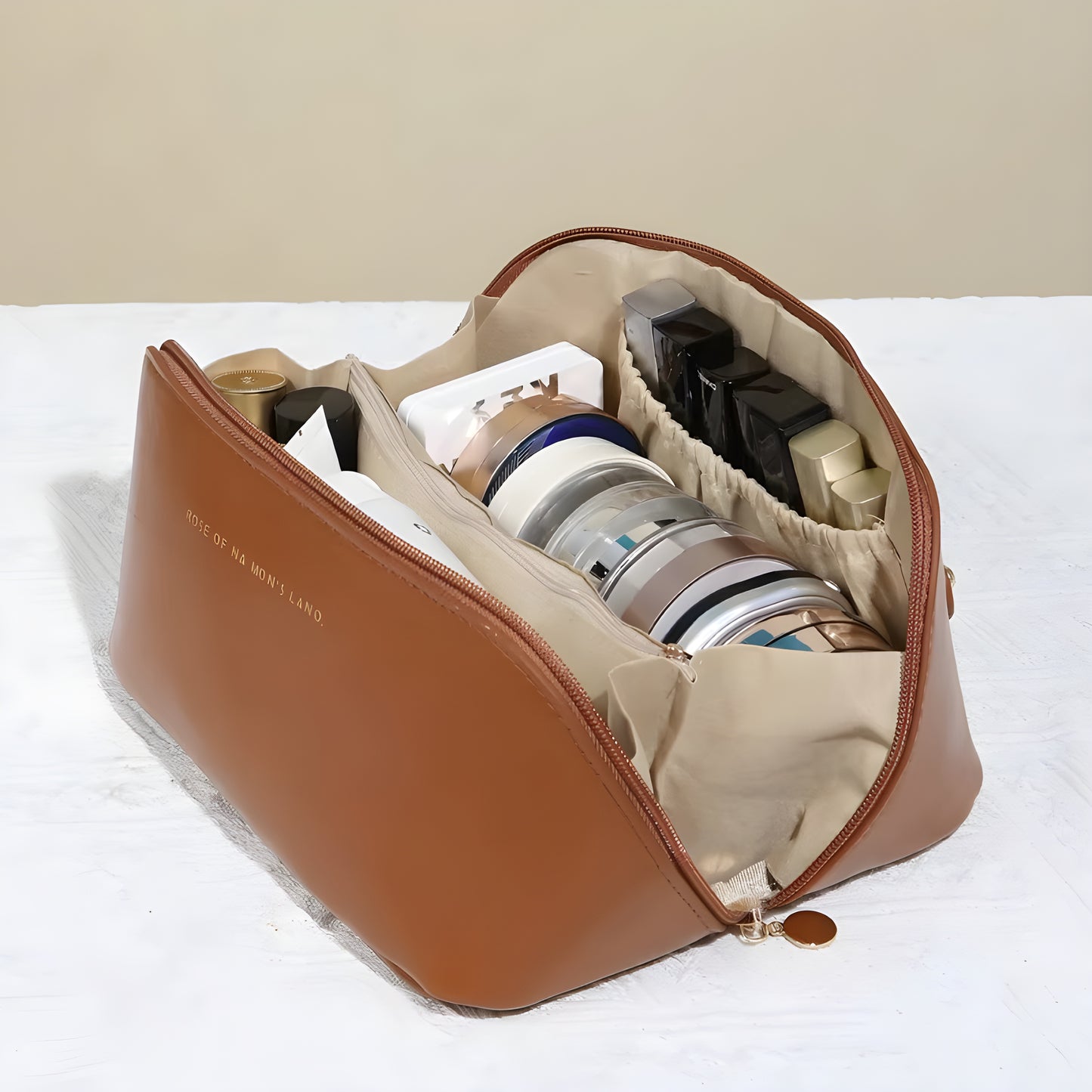Élara Beauty Case - By Beautique